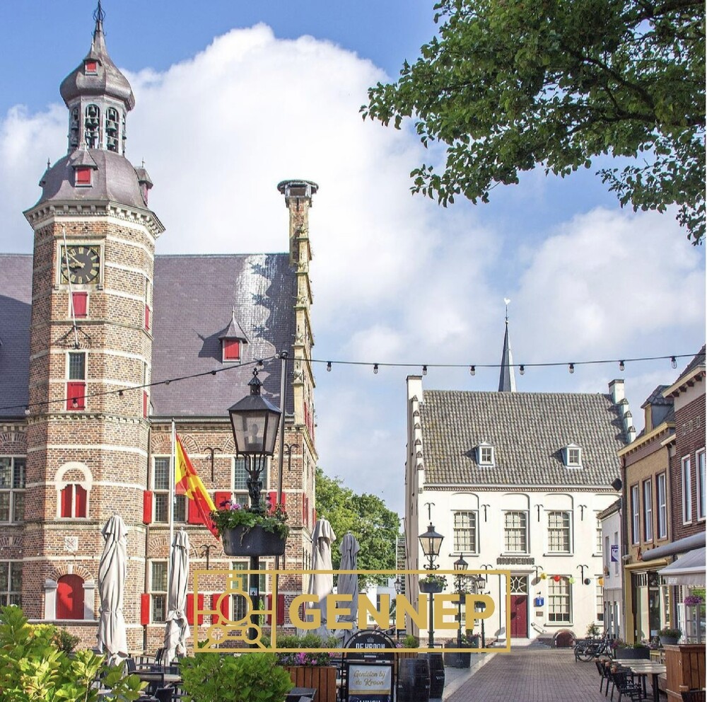 Een foto op het plein met veel sfeer